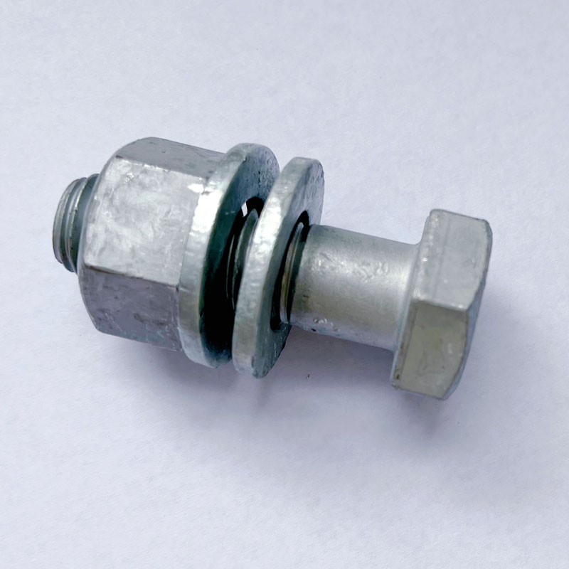 Hvordan påvirker miljøfaktorer rustfrie stålskruer?